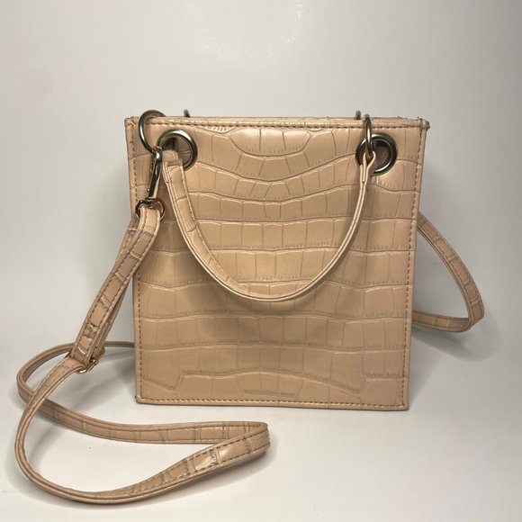 Salmon colored Faux Croc Printed Crossbody Purse - Olivia Miller - Picture 2 of 8